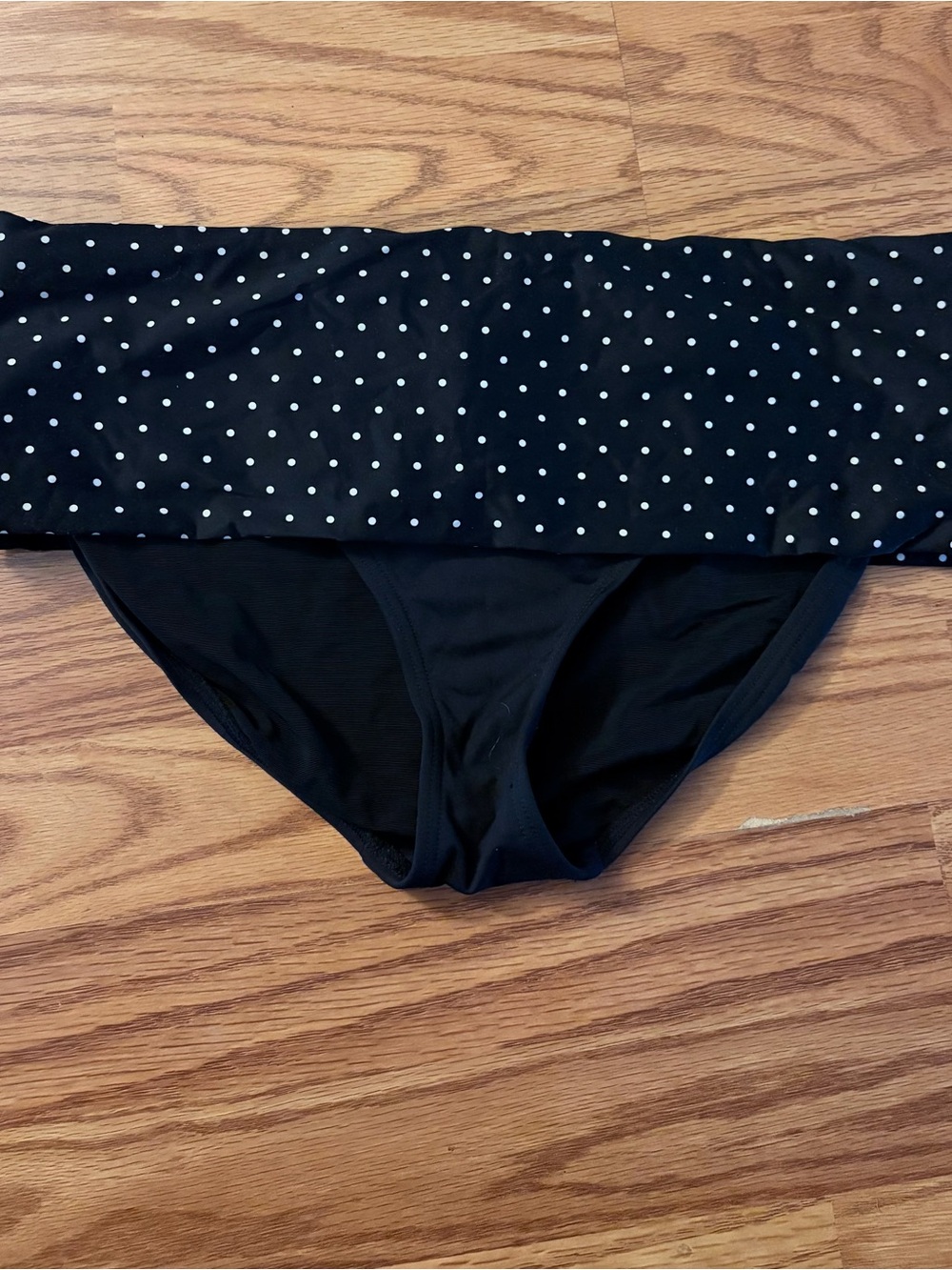 Coco Reef Black Polka Dot Fold-Over Bikini Bottoms sz L - Picture 1 of 1